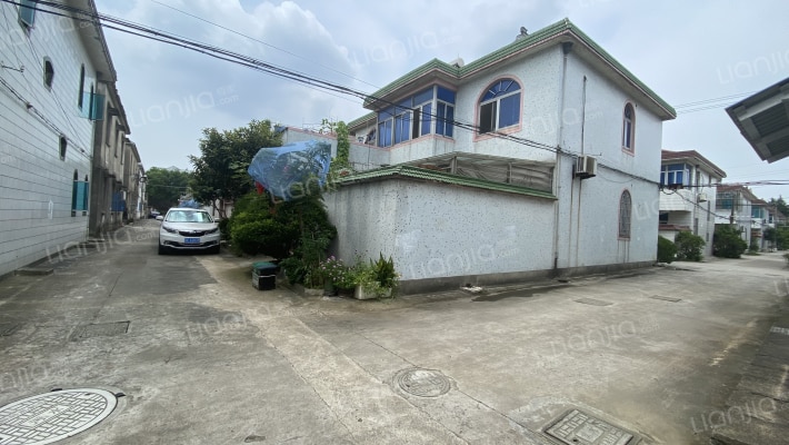 青龙新村外景图