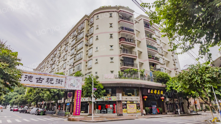 圣景花园外景图