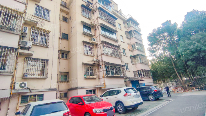 规划设计院宿舍外景图