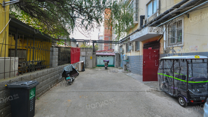 七彩阳光外景图