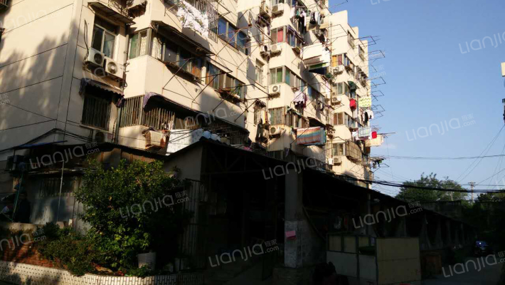 曹后村铁路宿舍外景图