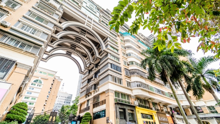 东方巴黎外景图