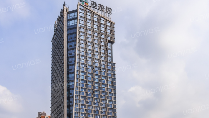 新区港龙城市商业广场外景图