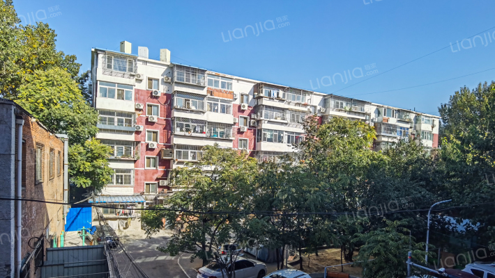 郑王坟212号院外景图