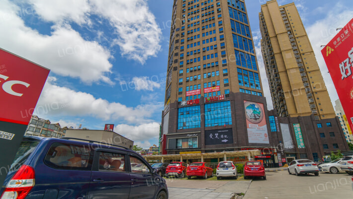 恒富商业广场外景图