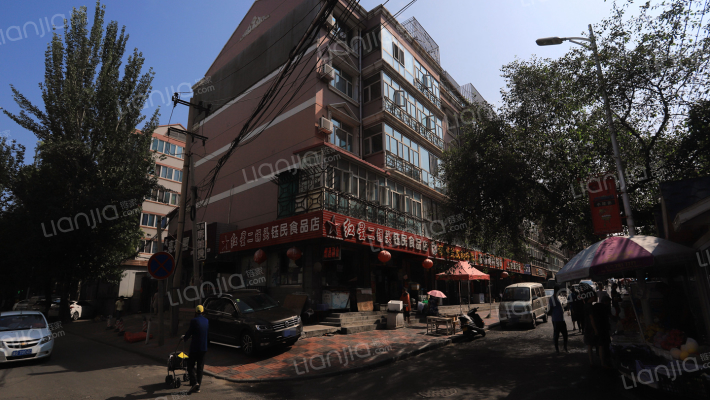 先锋住宅小区外景图