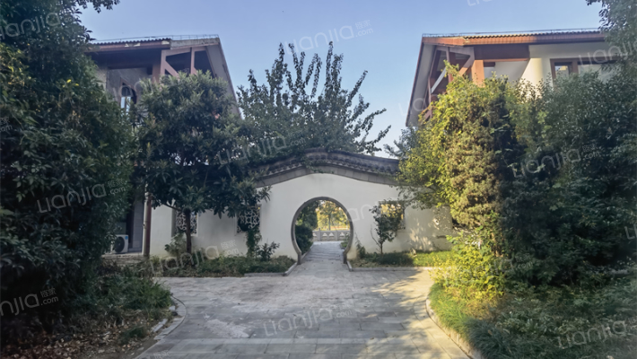 清江古韵·水岸风情街外景图