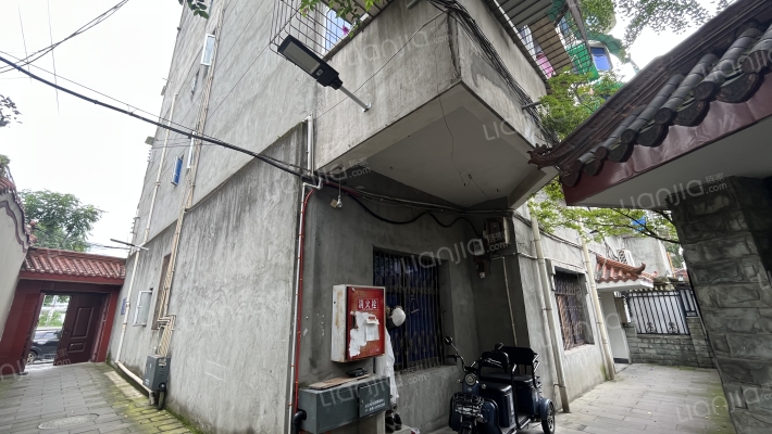 康复路127号外景图