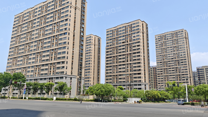 兰庭花境苑外景图