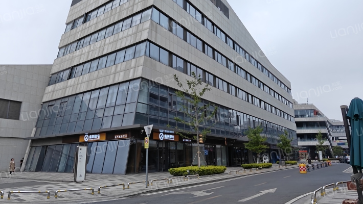 新盛弘阳广场外景图