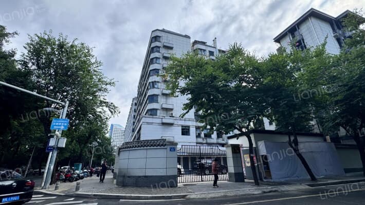 闽西大厦外景图