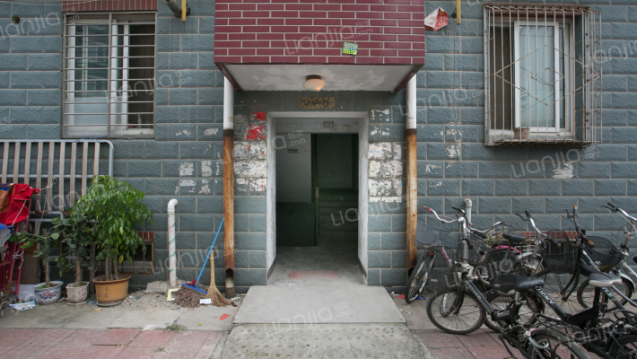 张庄小区外景图