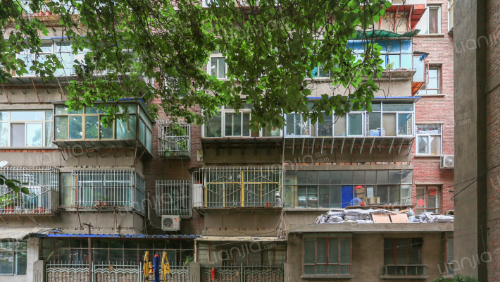 甘肃省保育院家属院外景图