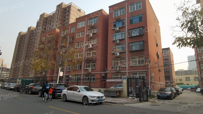 振岗路108号外景图