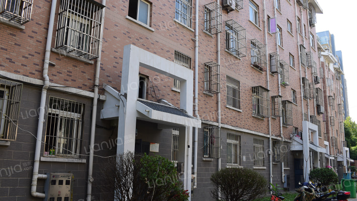 紫桐新村E区外景图