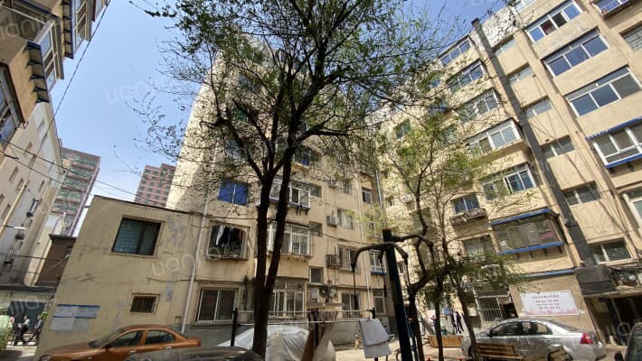 八一小区外景图