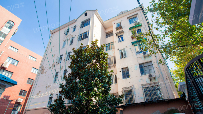 老教师公寓外景图