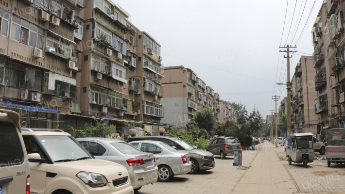 河北四号小区外景图