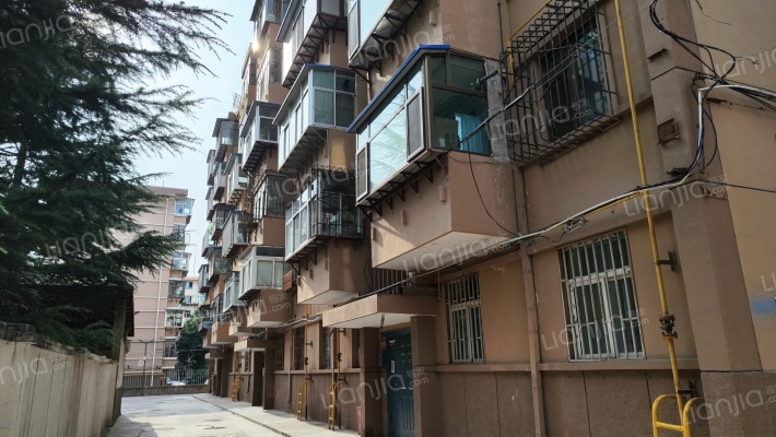 天华设计院外景图