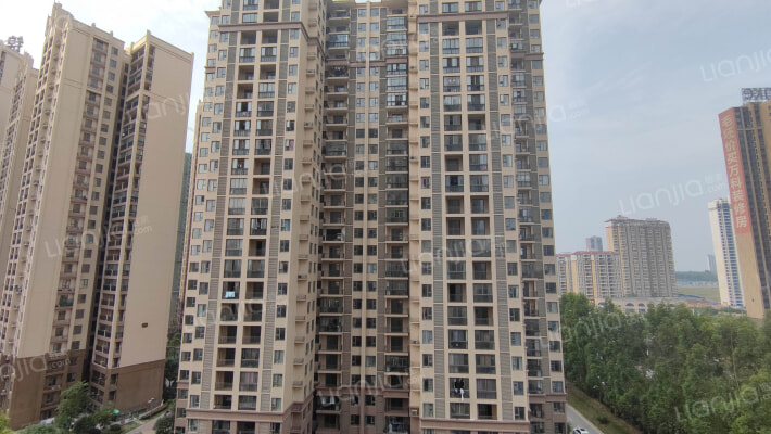 武汉锦绣香江外景图