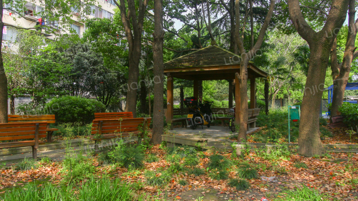 绿川公寓外景图