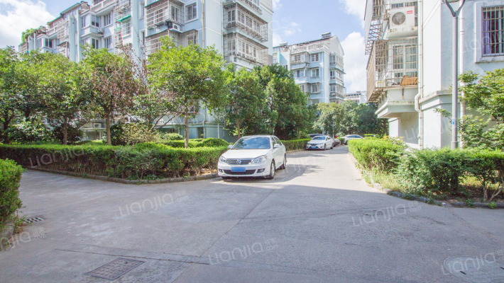 灵峰小区东区外景图