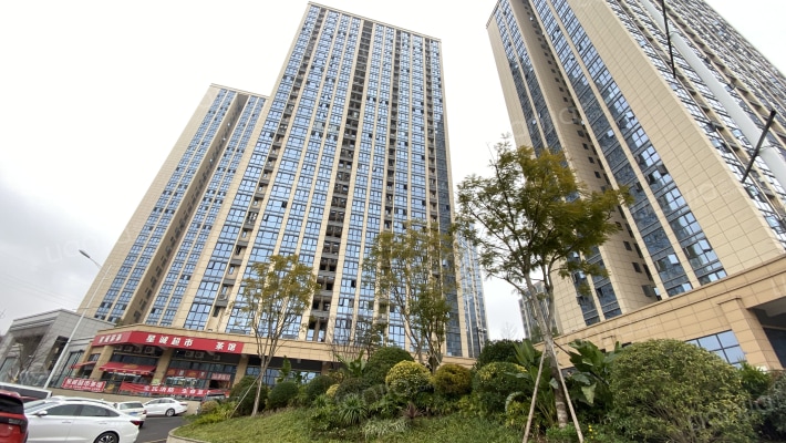 ACG时空动漫城外景图