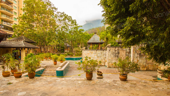 倚山花园一期翠林别墅外景图