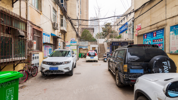 大学中路96号外景图