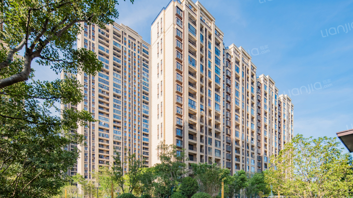 世茂九龙庭外景图