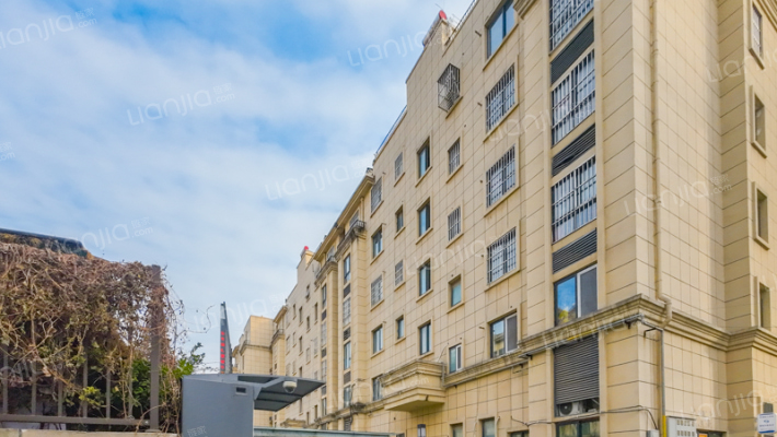 世家花苑外景图