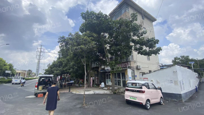 荷花新村外景图