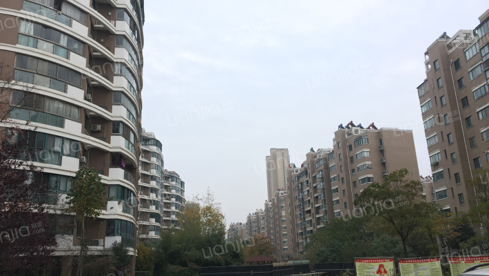 科大花园东苑外景图