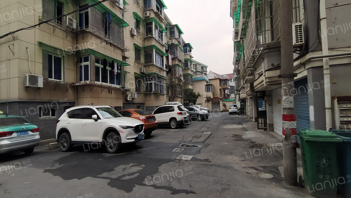 翠园路小区外景图