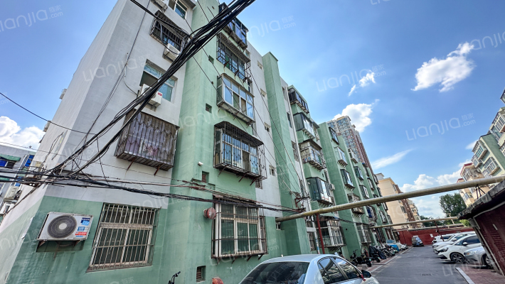 春厂小区外景图