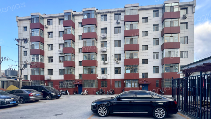 简艾小区外景图