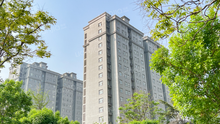 财富公馆外景图