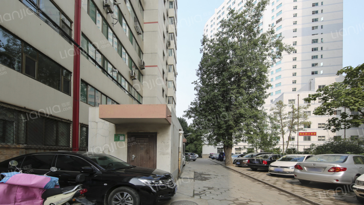 山西日报社高层住宅外景图