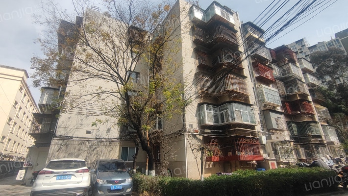 化建小区外景图