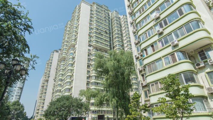 满庭芳园外景图