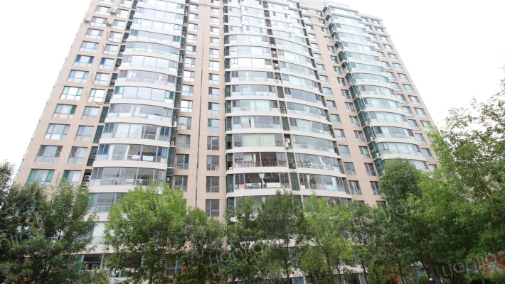 东方御景外景图