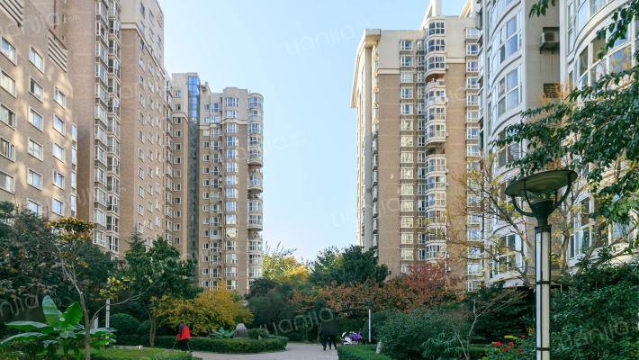 城西人家外景图