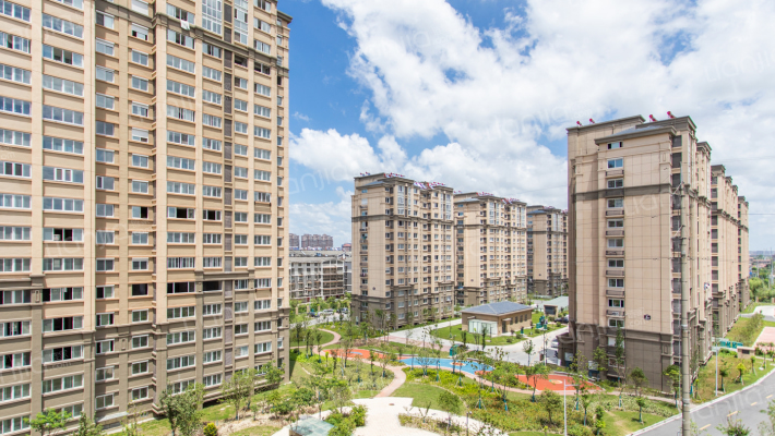 周港花苑外景图