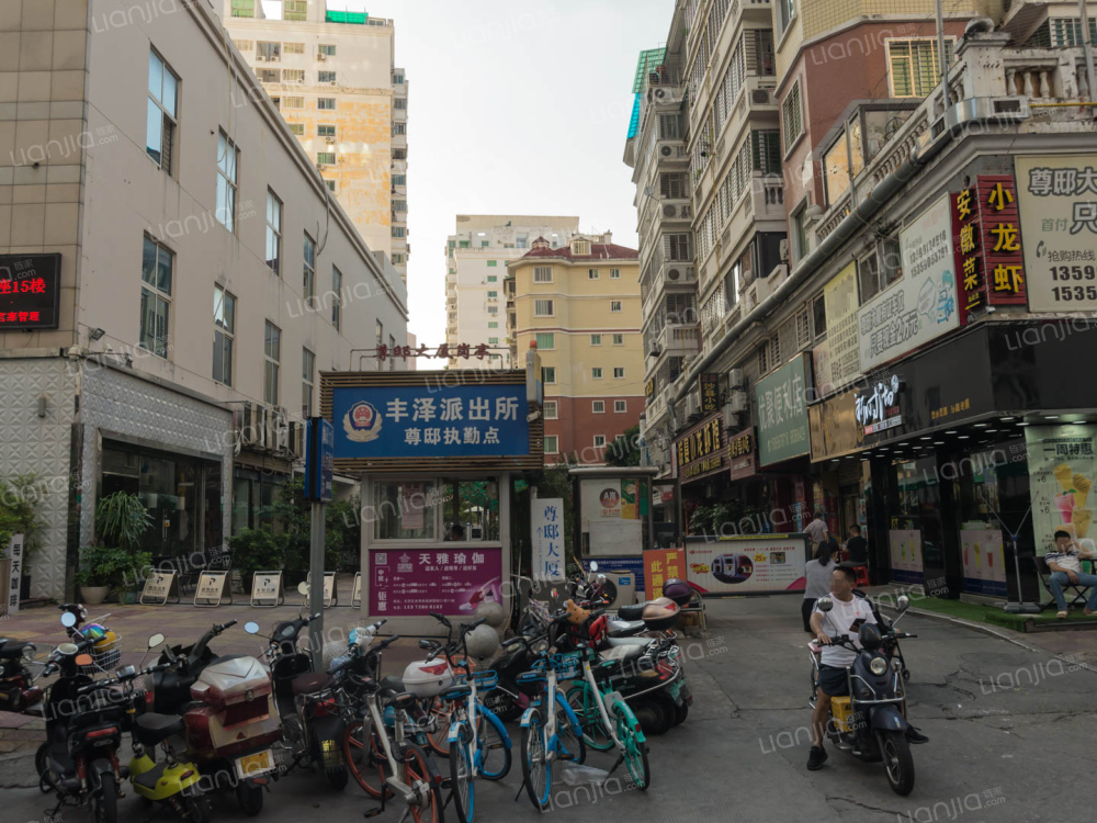 丰泽区小区 泉秀街小区 尊邸大厦尊邸大厦(丰泽区泉秀街)泉秀路498号