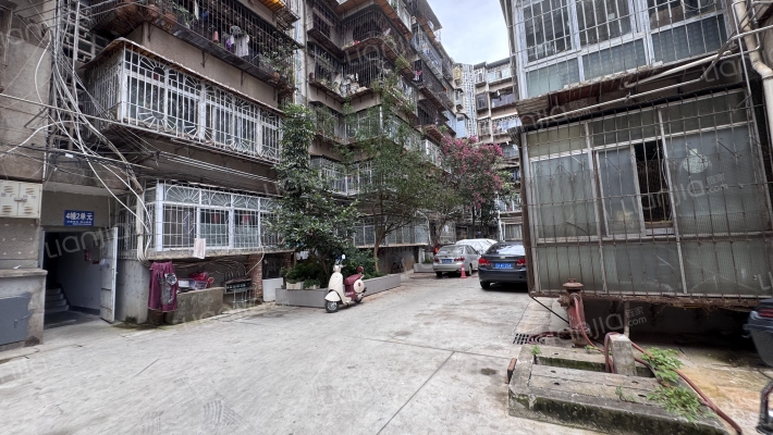 华海小区外景图