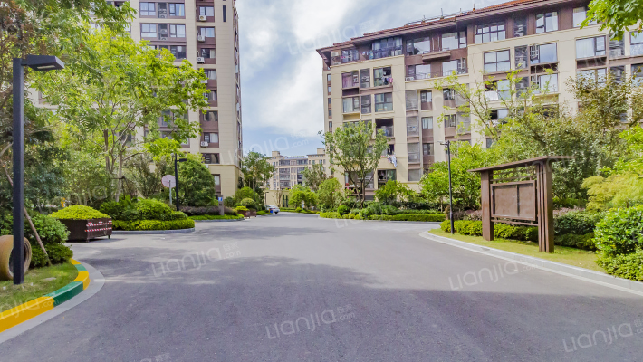 信达万科东望外景图