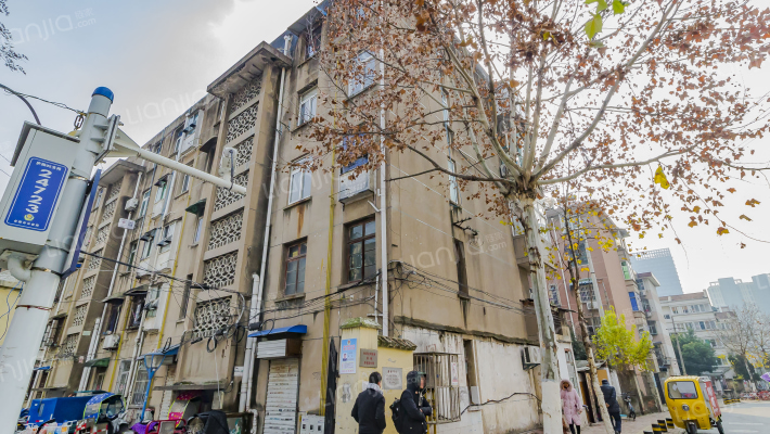 木材公司集资楼外景图