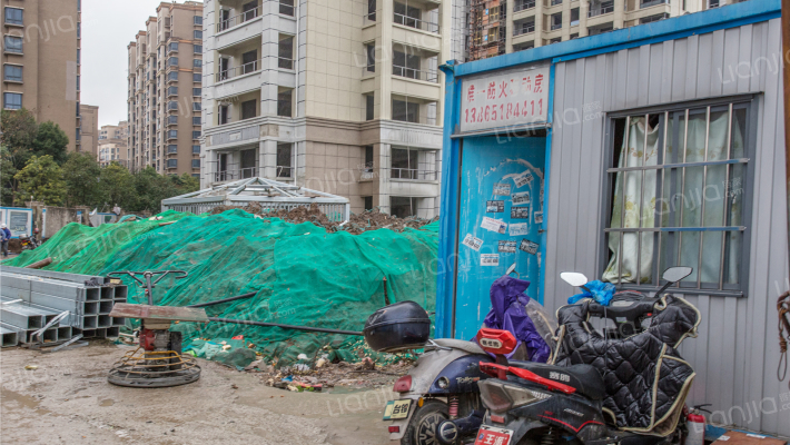 逸龙新河湾外景图