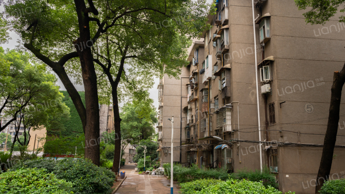 湖南图书馆外景图