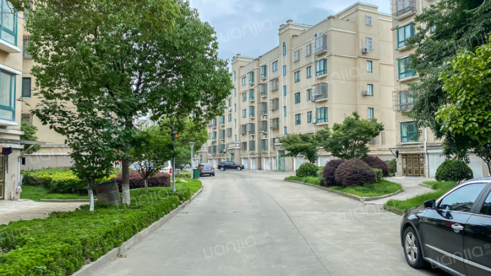 豪天花苑外景图